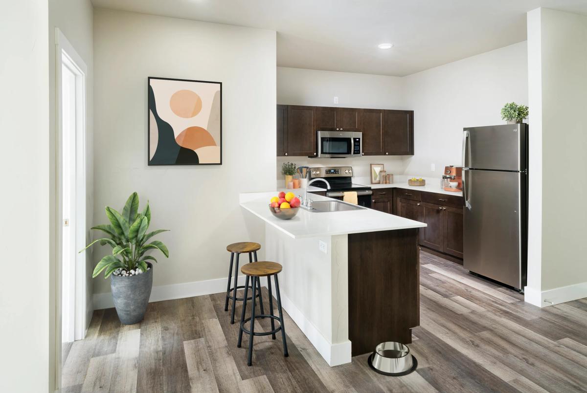Attractive white quartz countertops